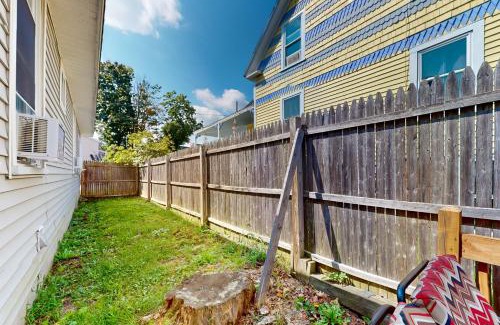 Old Orchard Beach Casa | Cabin at the Beach