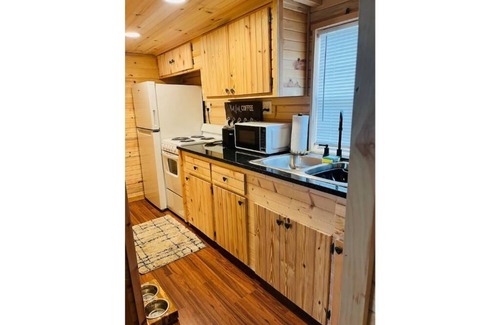Tavares Cabina | Cabin by the Water Escape - Bring Your Boat!