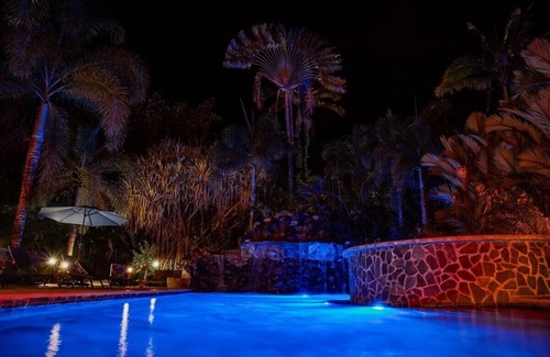 Palma Cabina | Cabin Featuring Jacuzzi and Pool in La Fortuna