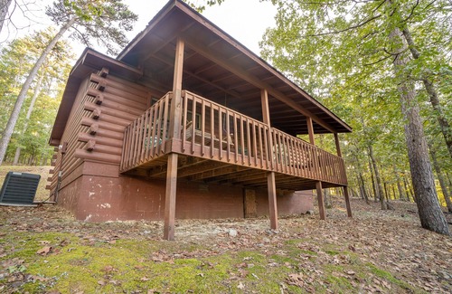 Royal Cabina | Cabin I at Safe Harbor Brady Mountain on Lake Ouachita!