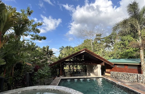 Palma Cabina | Cabin in La Fortuna with Jacuzzi and Pool