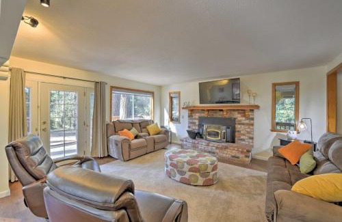 Iowa Hill Casa | Cabin in Natl Forest 35 Min to Boreal Resort