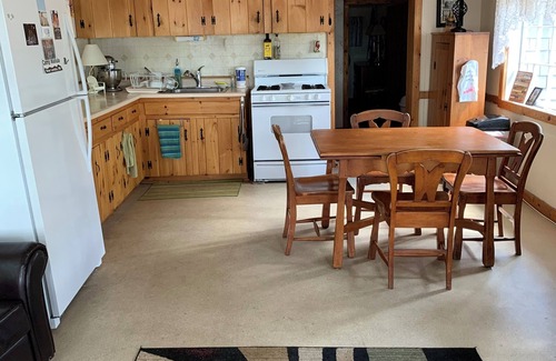 New London Cabina | Cabin in New London on Little Lake Sunapee