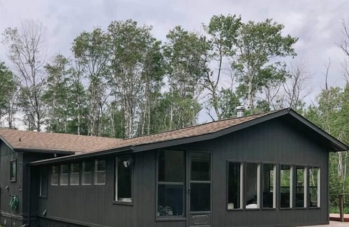 Wasagaming Cabina | Cabin in the Clearing