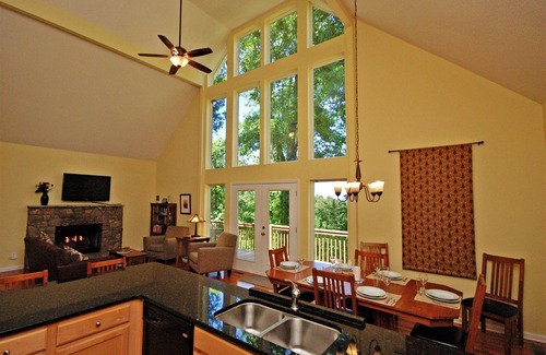 Asheville Cabina | Mountain Retreat 2. 2 millas del centro de Asheville