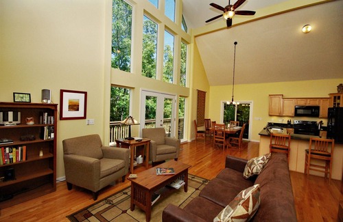 Asheville Cabina | Mountain Retreat 2. 2 millas del centro de Asheville