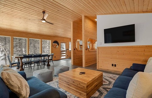 Spring Valley Cabina | Cabin in the Trees*Hot tub*Private