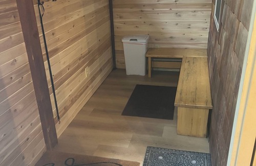 Crawford County Cabina | CABIN IN THE WOODS, 10 acres, Sleeps 8. Close to ORV trails and Forest Dunes.
