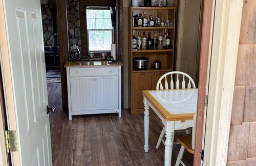 Crawford County Cabina | CABIN IN THE WOODS, 10 acres, Sleeps 8. Close to ORV trails and Forest Dunes.