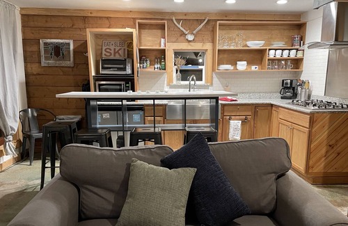 Creede Cabina | Cabin in Town
