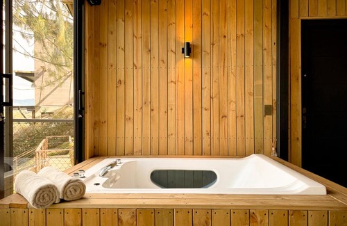 El Penol Otro | Cabin - Jacuzzi - Frente al lago - Bosque