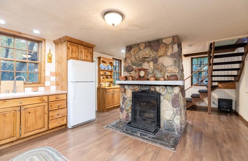 Snowbird Casa | Cabin Located on Big Cottonwood Canyon River