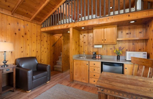 Goleta Cabina | Cabin | Loft + Firepit | No Hidden Fees