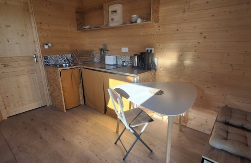 Saint-Gilles-du-Mene Casa | Cabin N°3