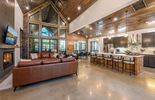 Hochatown Cabina | CABIN - Near BLACK MOUNTAIn