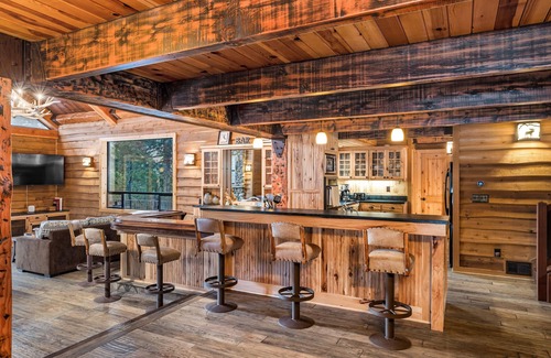 Cold Springs Cabina | Cabin Near Dodge Ridge+Hot Tub+Pool Table+Sledding