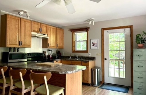 Blue Hill Cabina | Cabin on Hidden Pond