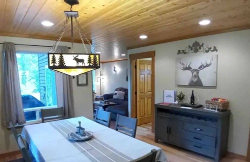 Sandpoint Cabina | Cabin on Little Sand Creek