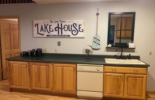 Brimley Cabina | Monocle Lake Cabin w/Bunkhouse
