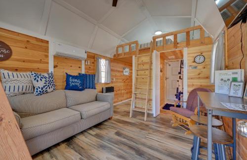 Austinville Apartamento | Cabin on Rivers Edge Trail in Steamboat Rock!