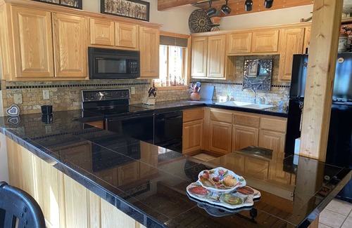 Lake City Cabina | Cabin on the Bluff - Spectacular Views From Home Nestled in the Trees Above Lake City