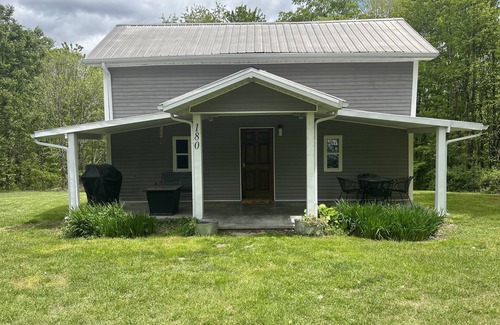 Cane Valley Cabina | Cabin on the Lake Getaway Right off Green River Lake!!!