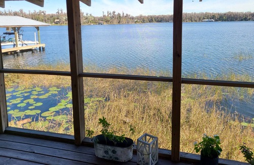 Keystone Cabina | Cabin over the Water's Edge-Stilts included