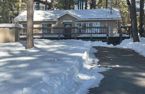 Long Barn Cabina | Cabin retreat with Beautiful views!! 6 mi to Pinecrest and 9 mi to Dodge ridge.
