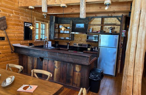 La Malbaie Casa | Cabina Totem - Les Chalets de Môh