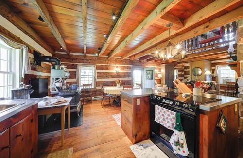 Pine Grove Mills Cabina | Cabin Vacation Rental ~ 8 Mi to Penn State!