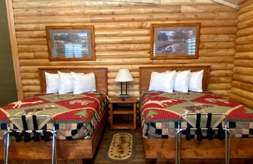 Island Park Otro | Cabin Village