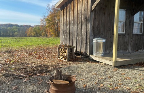 Pittsfield Cabina | Cabin with Beautiful Hilltop Views