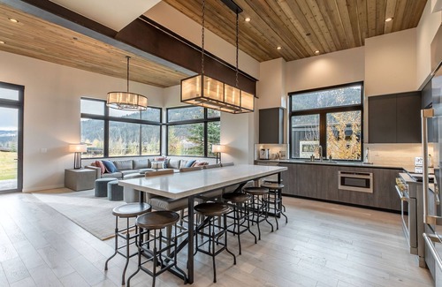 Hoback Junction Casa | Cabin with Club Access - Snake River Sporting Club