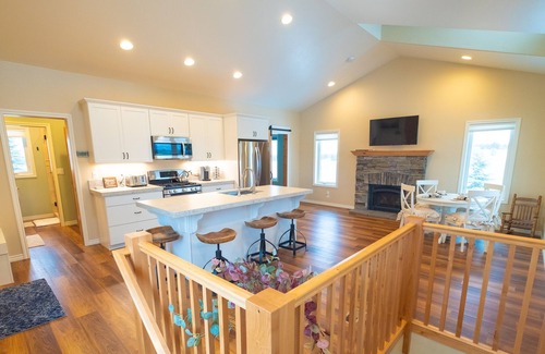 Kalispell Cabina | NUEVA CABINA TRANQUILA Y LIMPIA CON GRANDES VISTAS