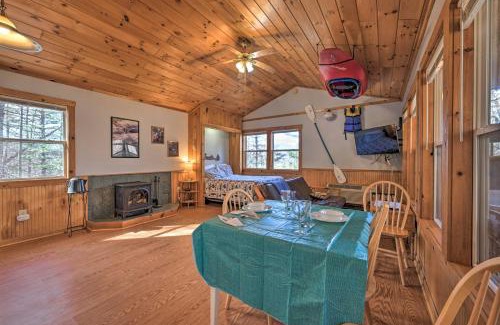 Bryson City Apartamento | Cabin with Hot Tub - Near Nantahala Outdoor Center!