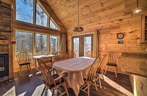 Massanutten Casa | Cabin with Mtn View, 4 Mi to Massanutten Resort