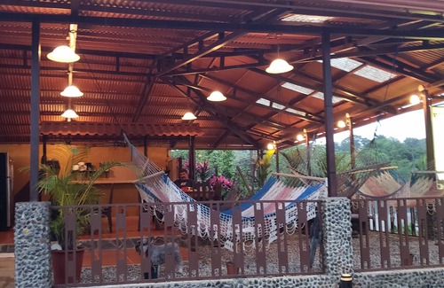 Bahía Drake Cabina | Cabinas Pura Vida Bed & Breakfast