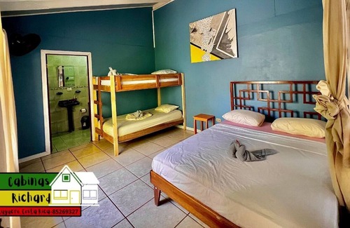Tortuguero Cabina | Cabinas Richard