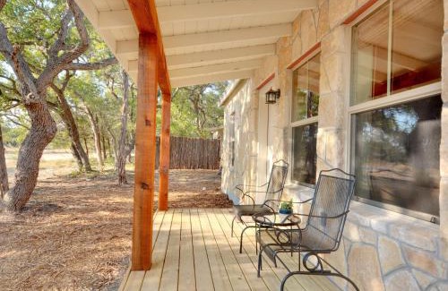 Wimberley Casa | Cabins at Flite Acres - Mountain Laurel
