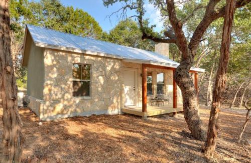 Wimberley Casa | Cabins at Flite Acres - Mountain Laurel