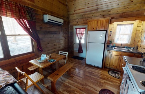 McArthur Cabina | Cabaña-Baño Privado-Estándar-Fireflies Hollow