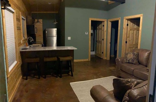 Wilsonville Cabina | CABINS OF LAY LAKE AT BEESWAX CABIN #5