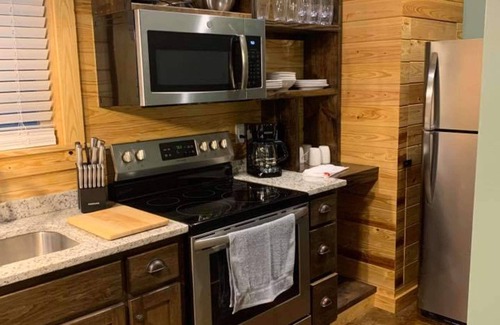 Wilsonville Cabina | CABINS OF LAY LAKE AT BEESWAX CABIN #5