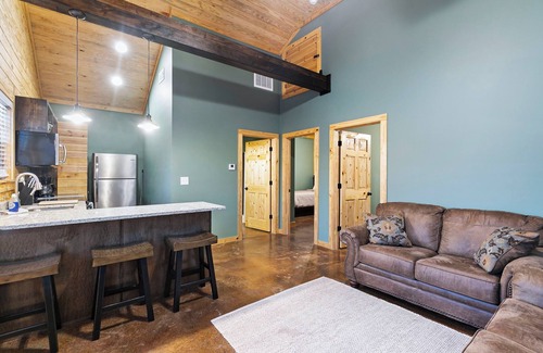 Wilsonville Cabina | Cabins Of Lay Lake at Beeswax Cabin #1
