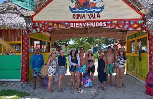 Obarrio Apartamento | Cabins on San Blas Island Icodub