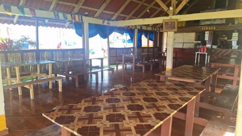 Obarrio Apartamento | Cabins on San Blas Island Icodub