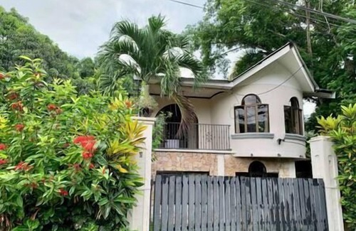 Cabuya Apartamento | Cabo Blanco Retreat: Tranquil 1BR for Couples, w/Work Space