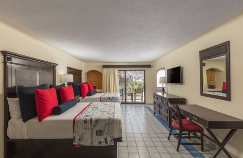 Centro Hotel | Cabo San Lucas Marina Condos