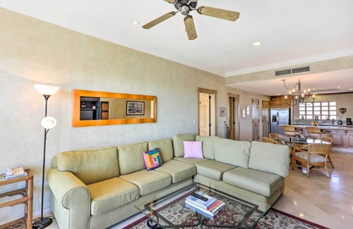 Los Cabos Villa | Cabo San Lucas Villa w/ Resort Amenities!