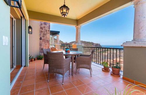 Paraíso Escondido Villa | Cabo San Lucas Villa
